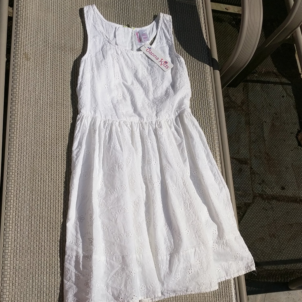 Girls cool summer white lined eyelet dress